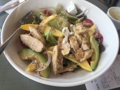 芒果牛油果鸡肉沙拉-Wagas沃歌斯(富力广场店)