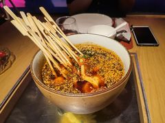 滋色串串香-滋色臻选川菜(北京坊旗舰店)