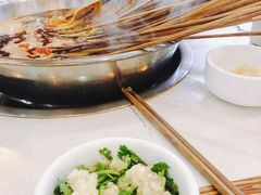 -江二娃串串香(科园四路总店)