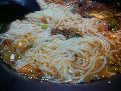 -八月美食小馆(银泰城总店)
