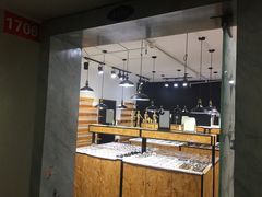 -罗伯特眼镜·蔡司官方授权(罗湖国贸店)