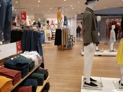 -优衣库(上海金桥太茂店)