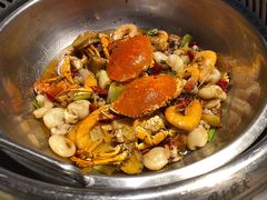 -七欣天香辣蟹火锅(上海银亿滨江店)