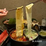 冬天当然是要吃火锅啦🥘