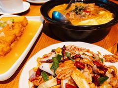 -隔壁老王·家常云南菜(花巷店)