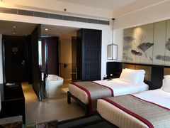 -三亚湾海居铂尔曼度假酒店