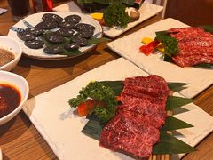 -炼火烤肉店
