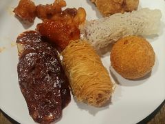 -遇上西雅图多融合海鲜自助餐厅(中房金谊广场店)