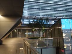 -陆家嘴金融服务广场