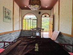 -楠柏弯休闲山庄(梨花溪店)