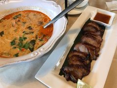 冬荫功大-Local泰莲庭(虹鳟鱼店)