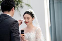 -MECCI婚礼摄影跟拍(红东方广场店)