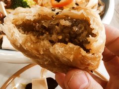 酥皮烤包子-董小西的凉皮和椒麻鸡(三元桥店)
