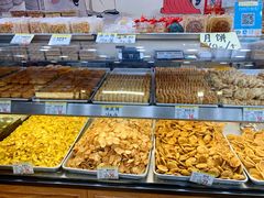 面包甜点陈列柜-赞记龙凤礼饼(龙津路店)