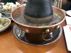 -楼外楼大刀肉传统火锅居(博学路店)