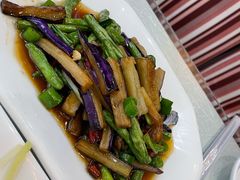 -汉水缘鲜鱼庄(黄雁村店)