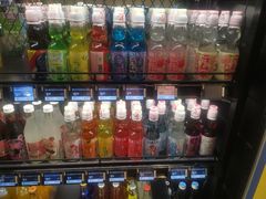 零售区-盒马鲜生(丁香国际店)