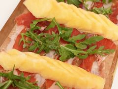 -斯普汇生蚝牛排馆(中骏世界城店)