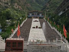 -鸡鸣山旅游风景区