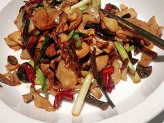 -关东小磨东北菜(漕河泾印象城店)