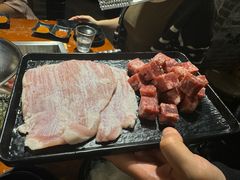 -肉甲韩国木炭烤肉(新壹街1店)