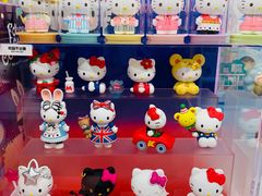 -泡泡玛特POPMART(合生汇店)