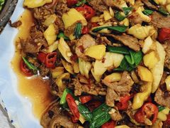 脆黄瓜皮炒牛肉-文华酒楼