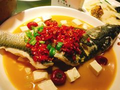 程氏泡椒半条鱼-鑫小城故事·砂锅·排骨藕汤(兴业路店)