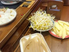 -沸炉重庆老火锅(军事博物馆店)