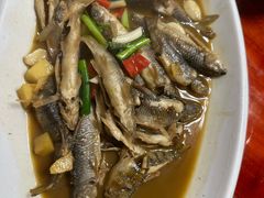 -芦茨金富饭庄·25年老字号·专做稻草鸡