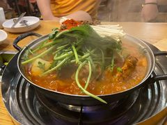-喇喇排骨火锅·传统韩式脊骨汤(望京西园总店)