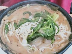 -曹宝林砂锅麻辣烫(星光路店)