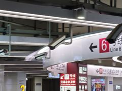 -东方体育中心(地铁站)