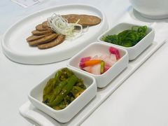 -万龙洲海鲜(大兴绿地缤纷城店)