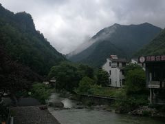-藏龙百瀑风景区