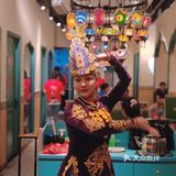 单吃我都觉得好吃 然后里面包上一串羊肉串