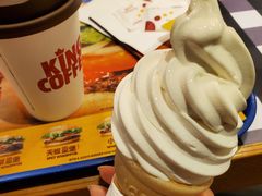 香草火炬冰淇淋-汉堡王(徐汇绿地缤纷店)