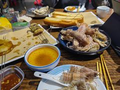-蚝堡海鲜·威海菜·海肠捞饭·烧烤·亚洲吃蚝公司(幸福门店)