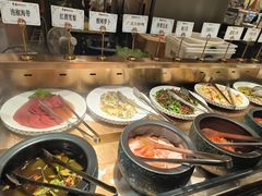 -黑金·寻焰自助百汇·烤肉·火锅(中街店)