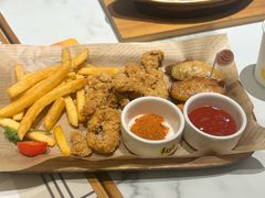 -菲滋意式餐厅(西湖文化广场店)