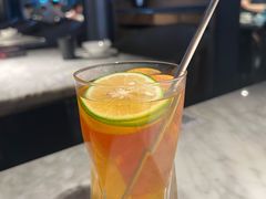 超级缤纷水果茶-蔴将·川菜(黄龙万科店)