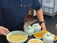 -裕兴记•蟹黄面馆(人民广场店)