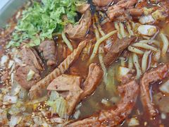-鹍记特色牛杂面