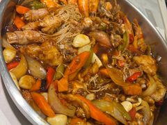 -黄记煌三汁焖锅(新佳丽江汉路店)