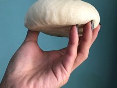 大肉包子-洪记江鹰包行总店