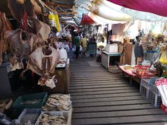 -仙本那小型鱼市