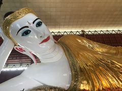 -ခြောက်ထပ်ကြီးရွှေသာလျောင်းဘုရားကြီး