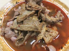-江三王记牛杂馆(总店)