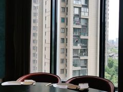 -蝴蝶里·粤菜·点心(龙湖天街&滨江店)
