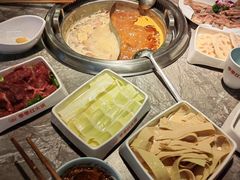 -季季红火锅(青山湖万达店)
